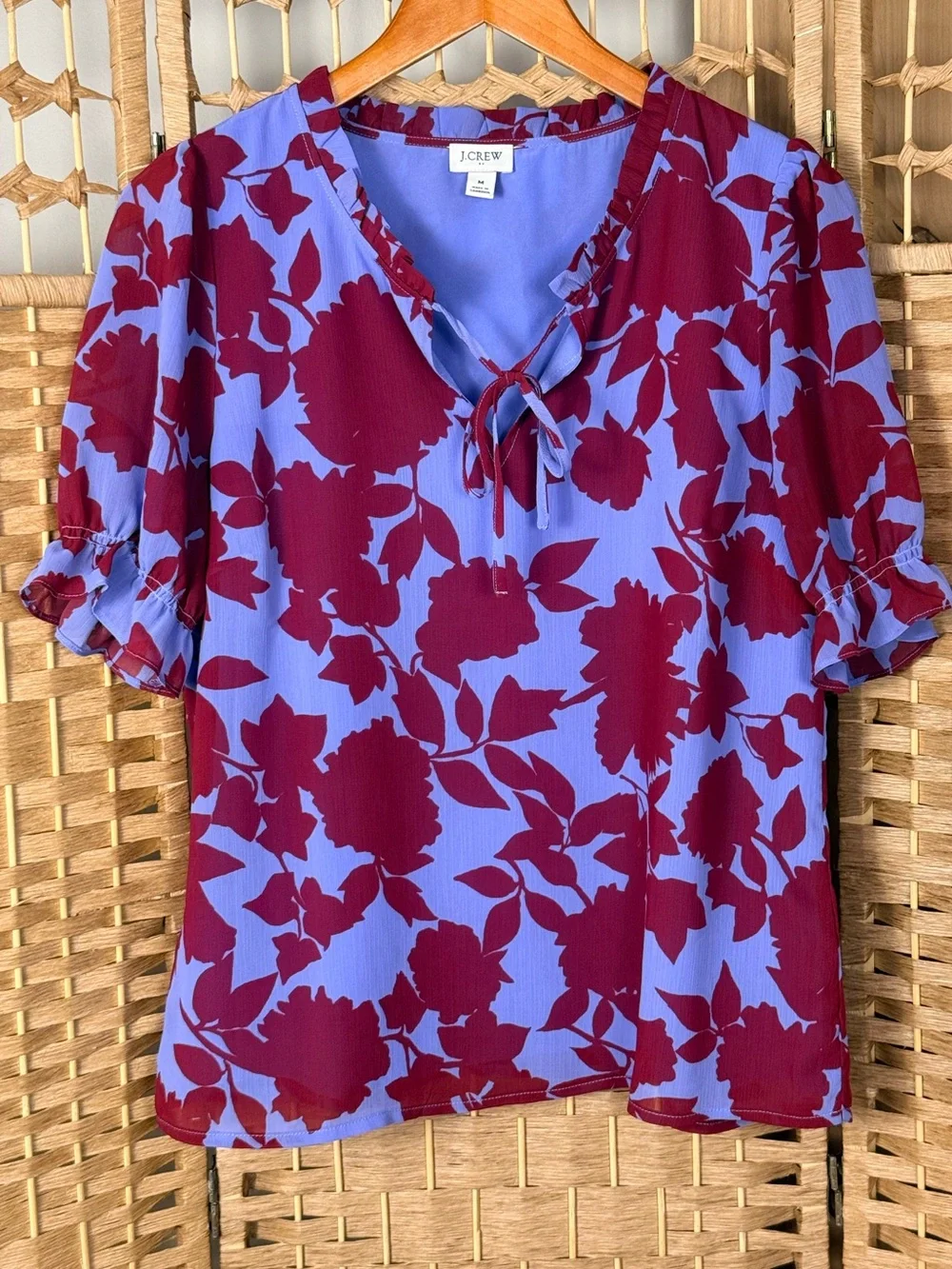 J. Crew Floral V-Neck Half Sleeve Women’s Size Medium
